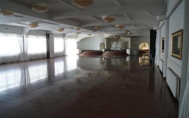 Bach Hotel