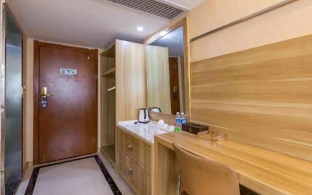 Long Teng Hotel