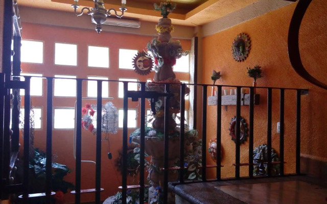 Hotel Real Azteca