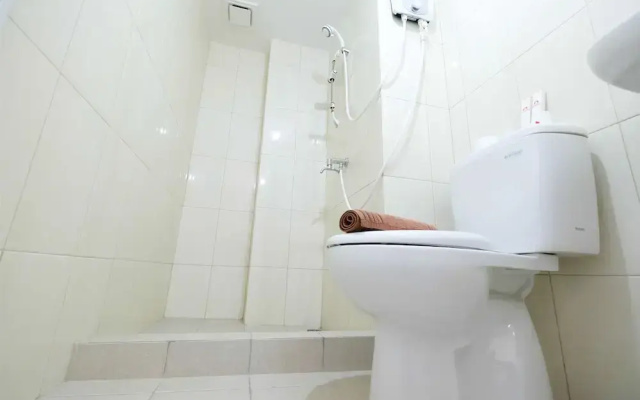Modern and Cozy 2BR @Springlake Bekasi Apartment