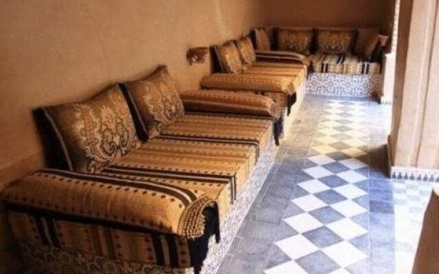 Riad Dar Dzahra