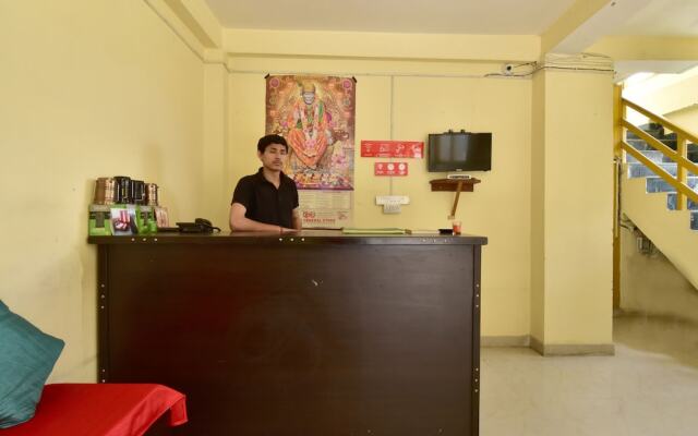 OYO 16988 Hotel White Orchid