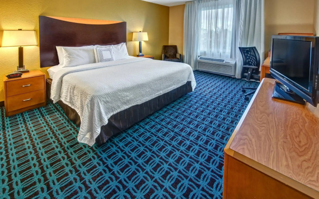 Fairfield Inn & Suites by Marriott Naples