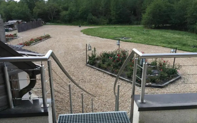 Gîte Jouy-le-Potier, 3 pièces, 4 personnes - FR-1-590-142