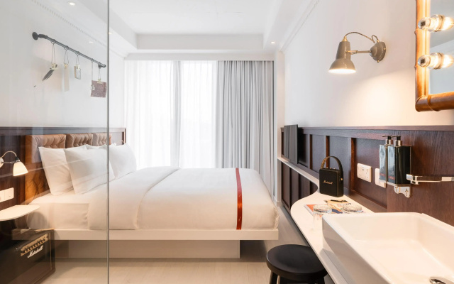 Ruby Stella Hotel London by IHG