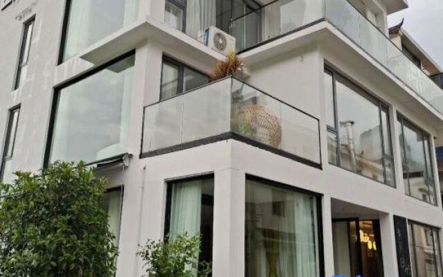 Qingbin Shiguang Guesthouse (Building 1)