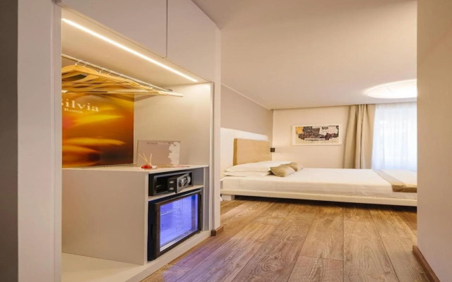 Etruska luxury Trastevere Guesthouse