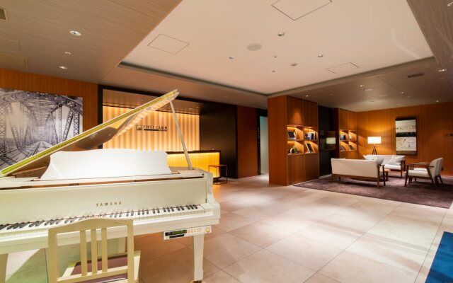 First Cabin Station Wakayama Station