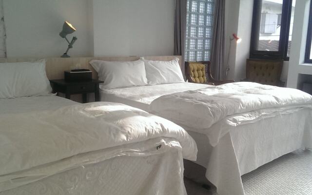 A'mo B&B