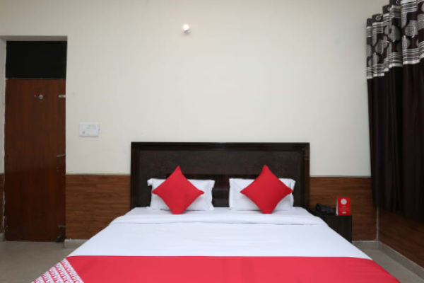 Vashu Residency by OYO Rooms