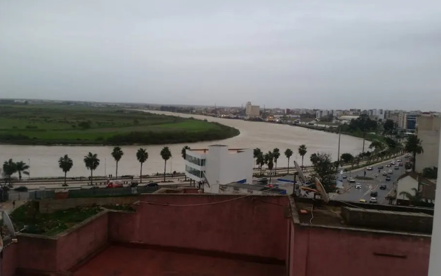 Golden Ashraf Apartment