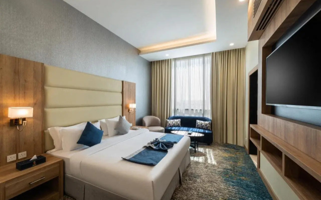 Отель Sunday Luxury Central formerly Anan hotel