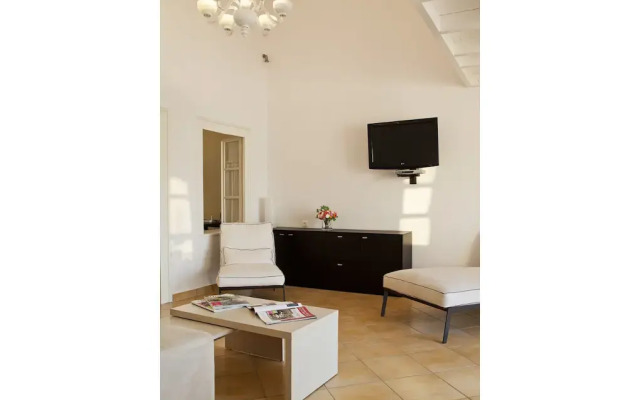 1809 Villa Fira