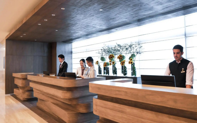 Oasis Aurum 181 Hotel