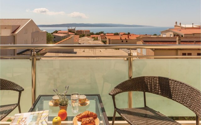 Amazing Home in Baska Voda With Wifi and 2 Bedrooms