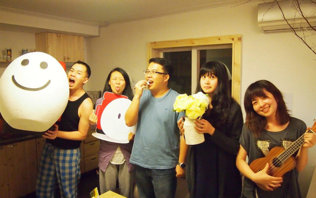 710 Guest house Yellow