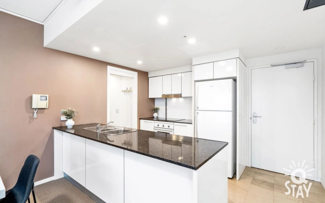 Sierra Grand Broadbeach  Q Stay