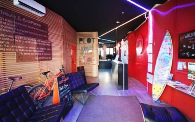 PILOT Design Hostel & Bar