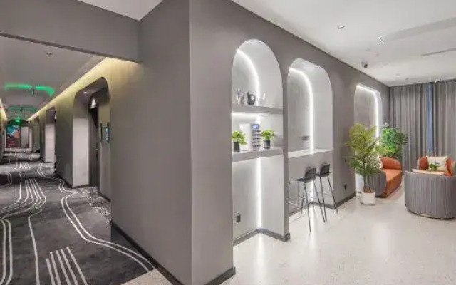 Chongqing Manxuan. Intelligent Hotel (Longxin Central Street)