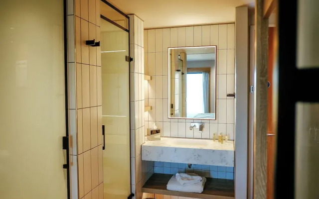 IXORA Hotel and Spa
