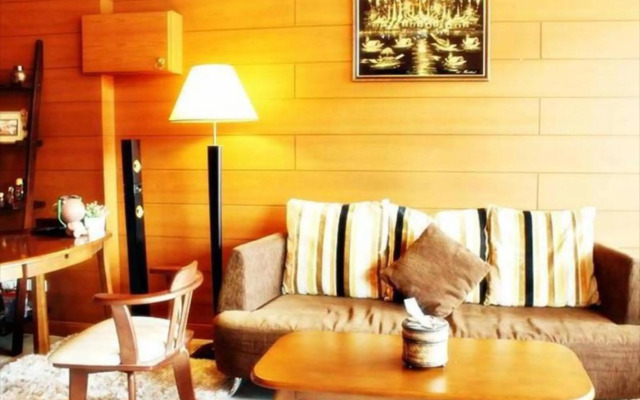 Be Rich Hotel