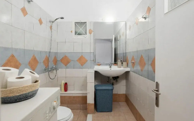 Kottakis Stone House