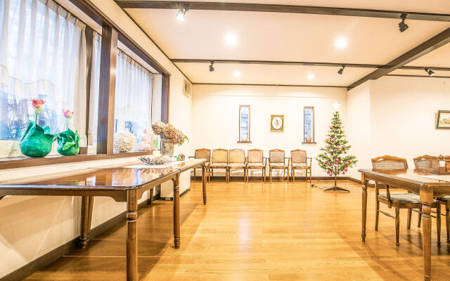 Petit Hotel Enchante