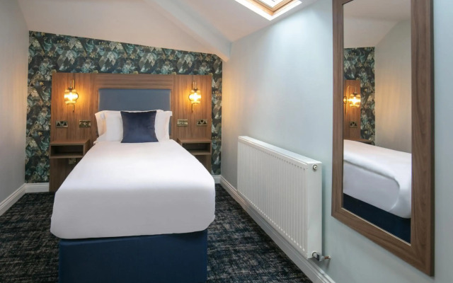 Best Western Hotel 99