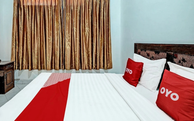 OYO 90283 Hotel Rajadani Ackni