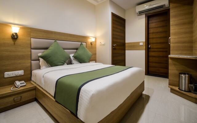 Collection O 16114 Hotel Blu Orchid