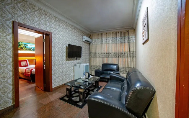 Landmark Hotel