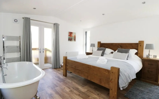 Beech Tree Lodge