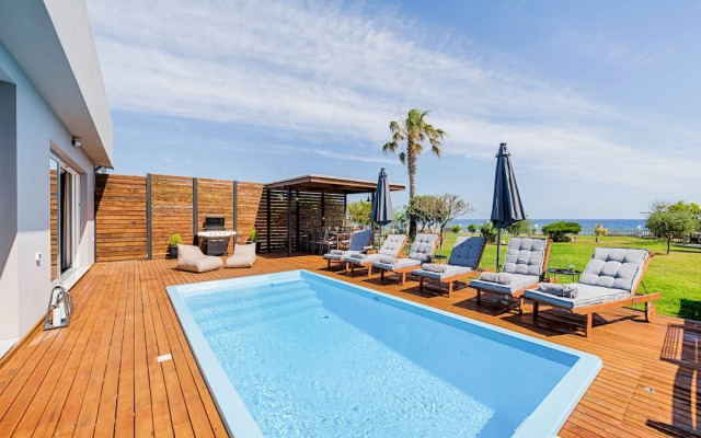 Nastazia Luxury Beach House