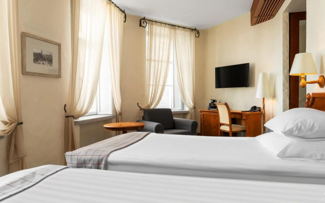 Rixwell Collection Savoy Boutique Hotel
