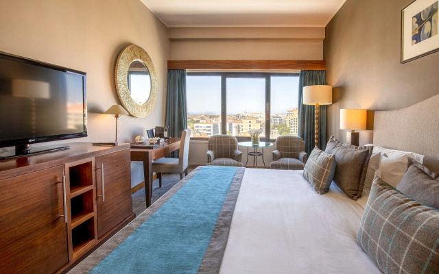 Отель Verdi Santarem