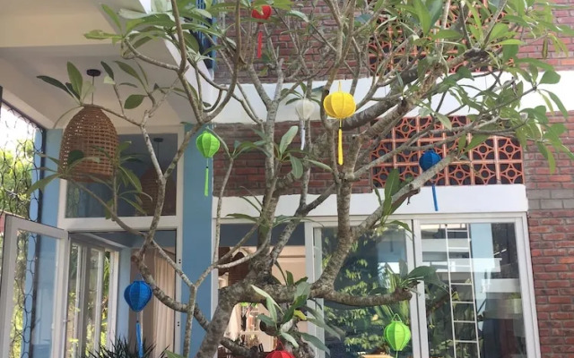 Peach House
