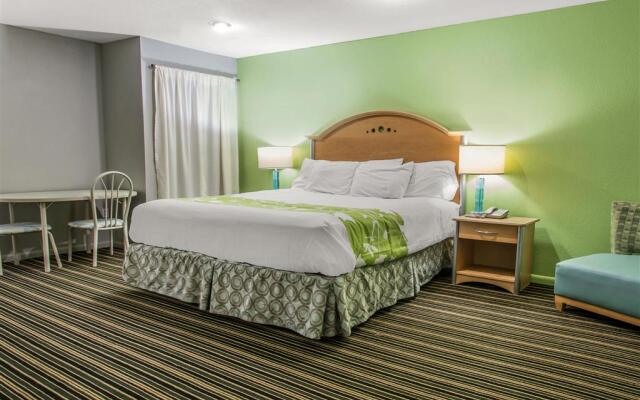 Rodeway Inn & Suites Winter Haven Chain Of Lakes