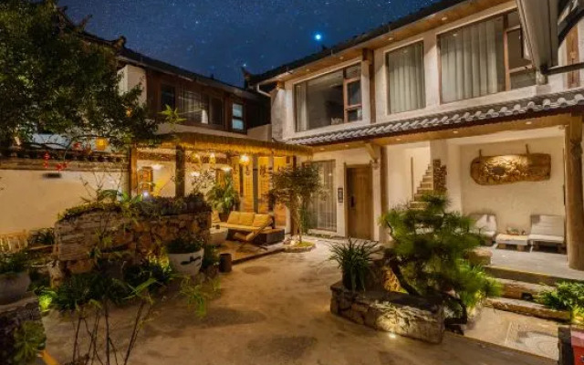 Lijiang Zifayu Designer Boutique Inn