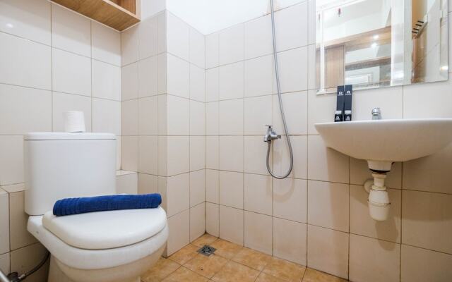 New And Modern Studio Room Apartment At Riverview Residence