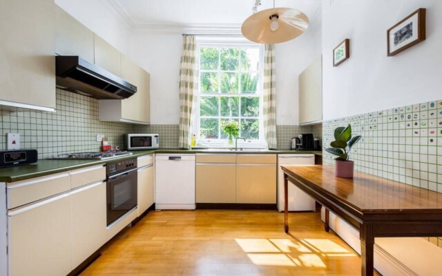 5 Bedroom House in Clerkenwell