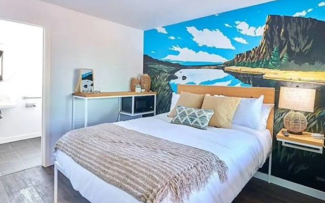 The Kenton Hotel