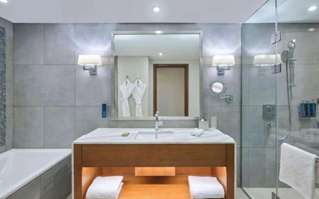 Hilton Cairo Nile Maadi