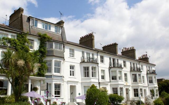 Gleneagles Guesthouse