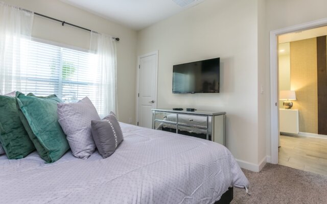 4bed 3Ba Champions Gate Pool Home