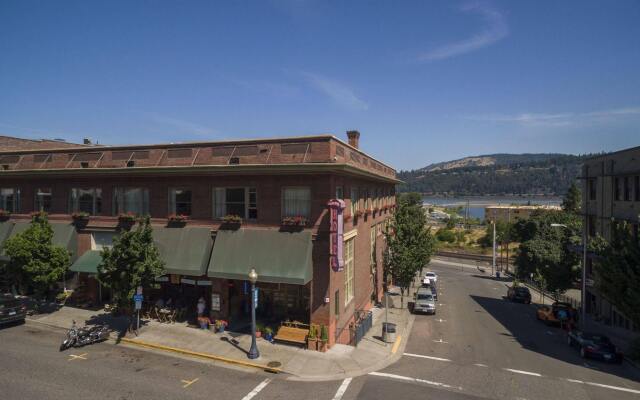 Hood River Hotel