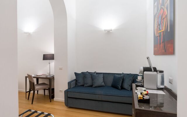 Les Diamants Spanish Steps Suite