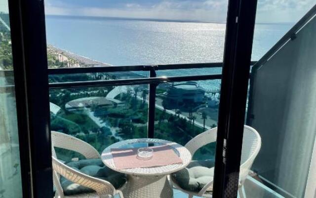 Sea View Apartments Orbi Beach Tower