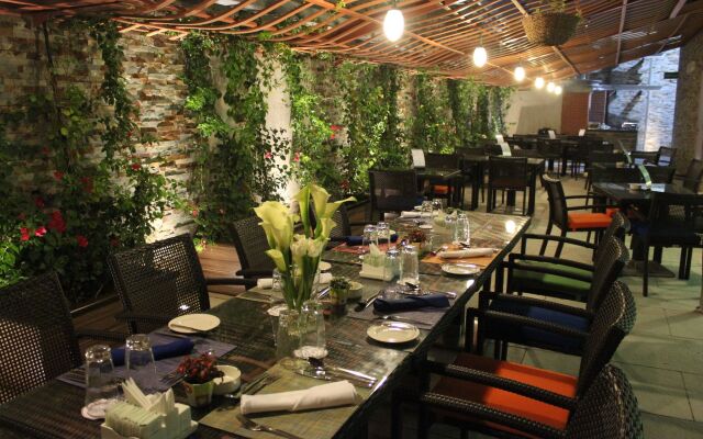 Holiday Inn Jeddah Gateway by IHG