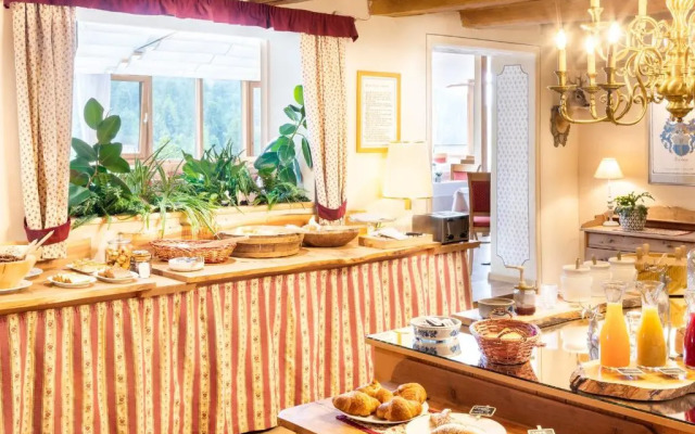 Berghotel Jochgrimm - Your hoome in the Dolomites