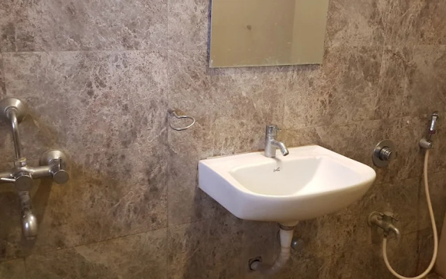 Hotel Bhagwati Lodging